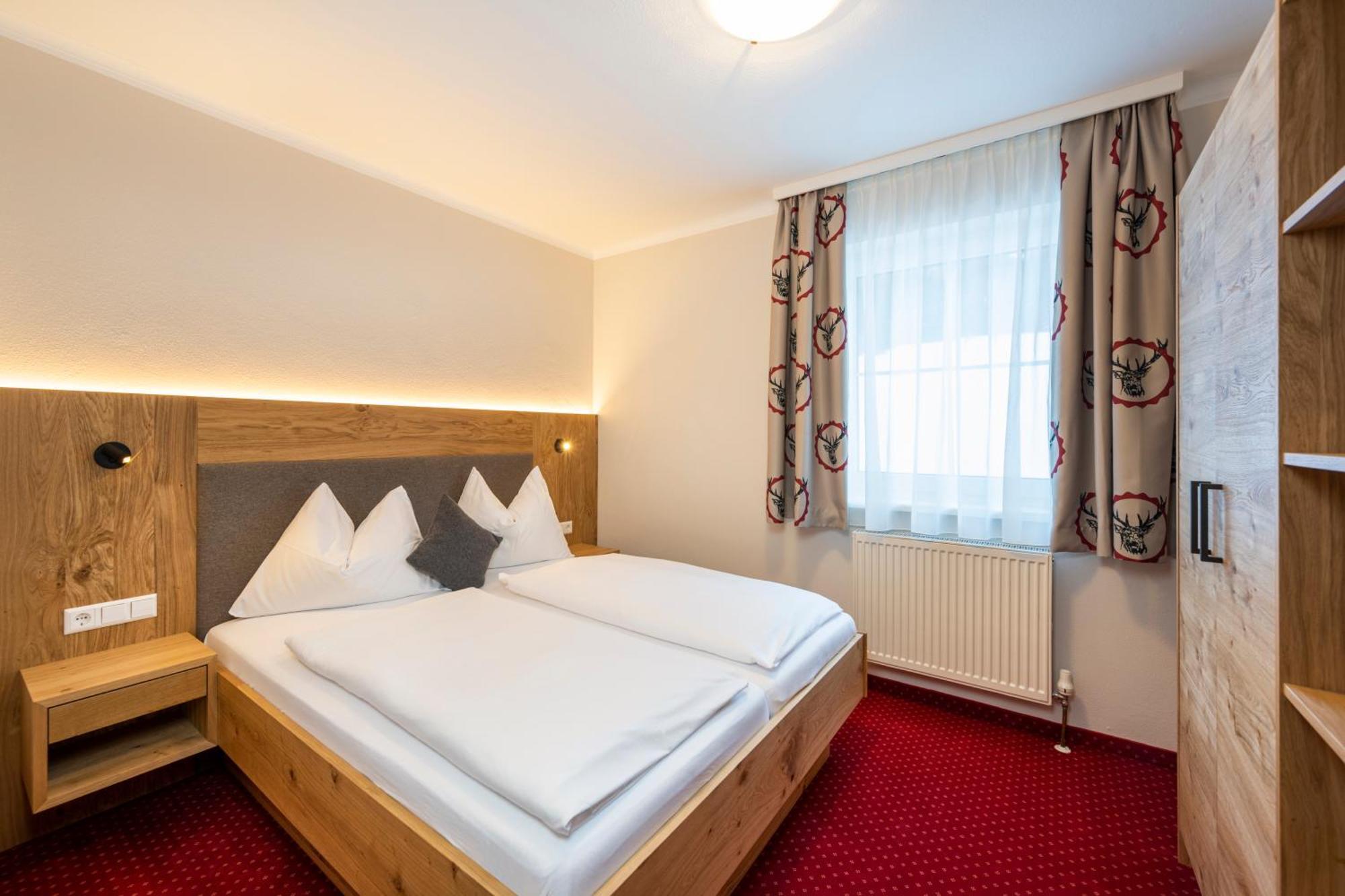 Ferienhotel Gasthof Zur Post Untertauern Exterior photo